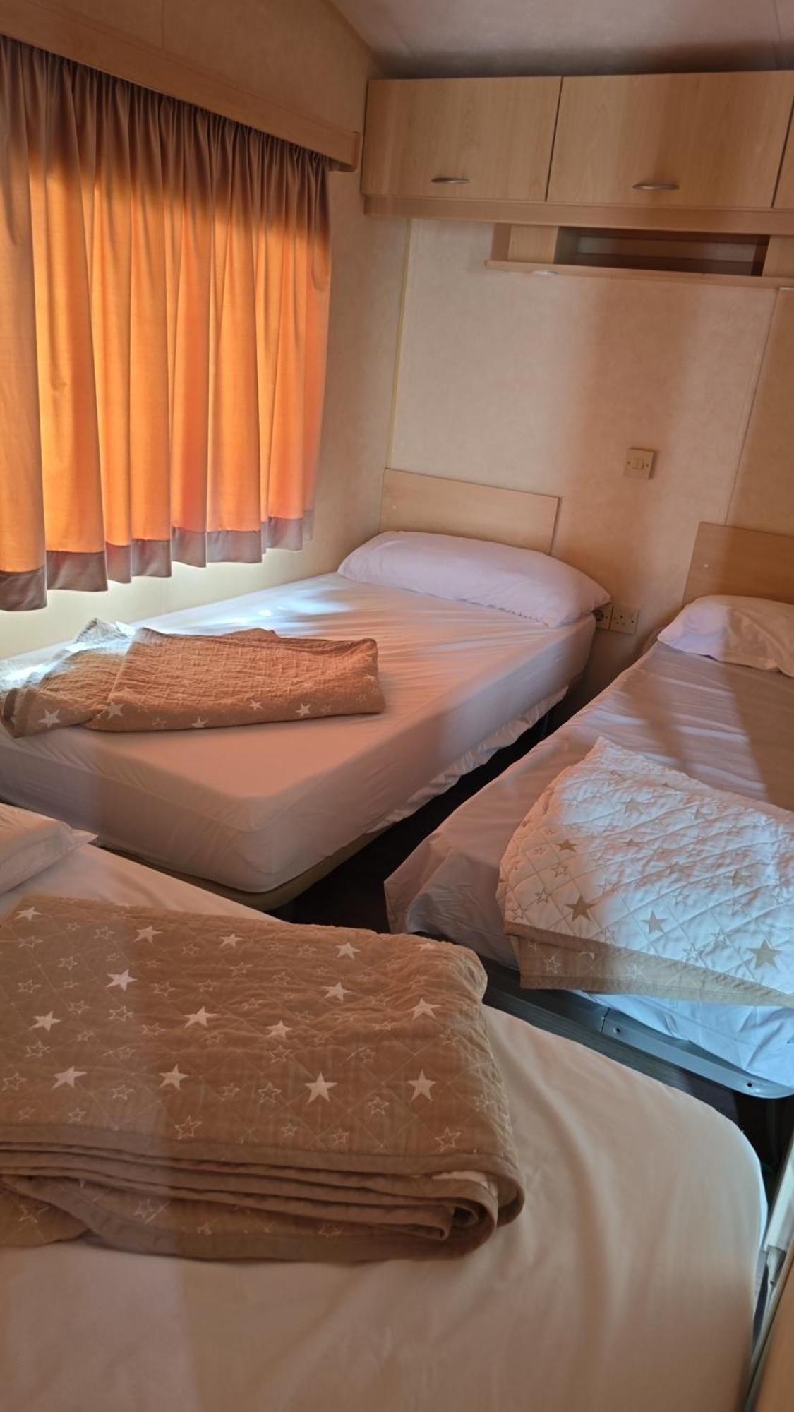 Camping Pradon Арнуэро Экстерьер фото